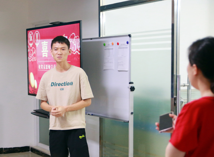 麻豆传媒网址科技5月總結分享會