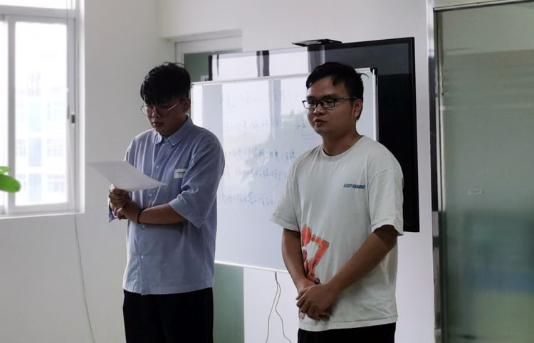 麻豆传媒网址科技8月總結會如期而至