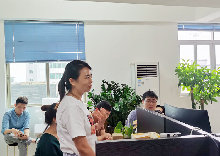 麻豆传媒网址科技8月總結會如期而至